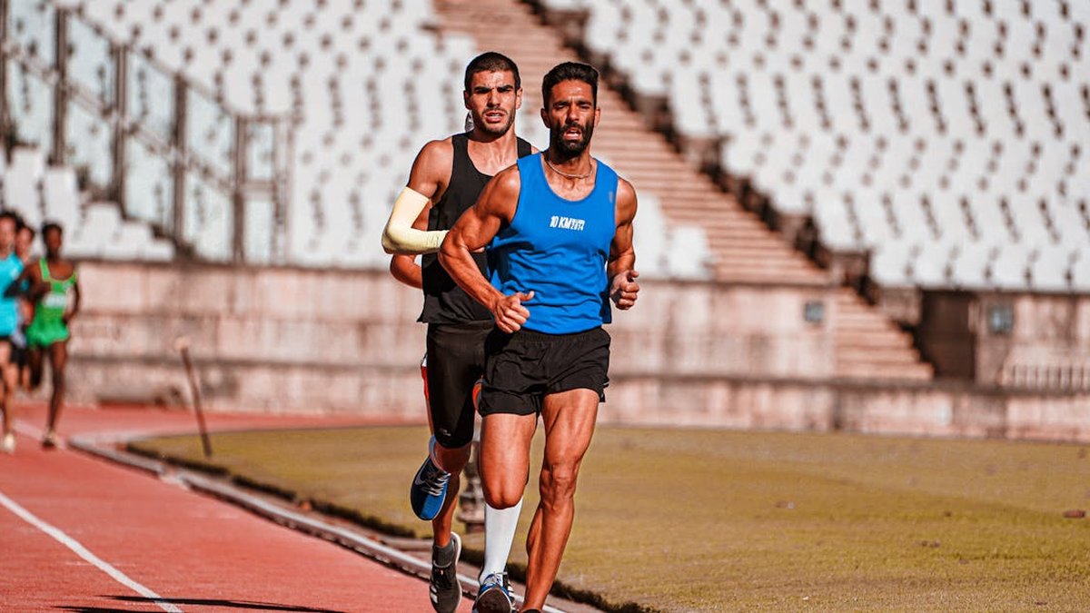 Mind-Muscle Connection: Does Focusing on the Muscle Improve Gains?
