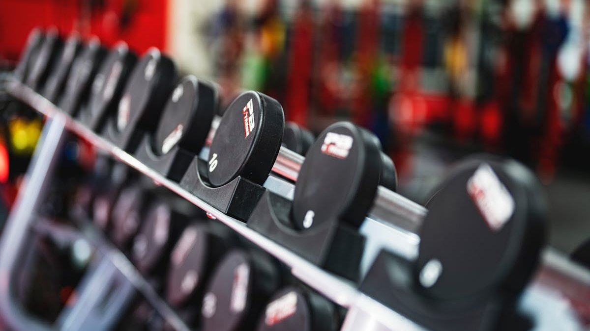 Best Fitness Apps for Tracking Workouts and Progress in 2026
